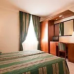 Raeli Siracusa 3* Roma