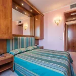 Hotel Raeli Siracusa 3*