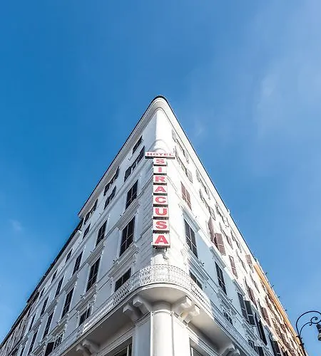 锡拉库萨瑞伊里酒店