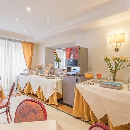 Raeli Siracusa Ρώμη