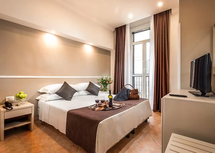 ホテル ラエリ シラクーサ