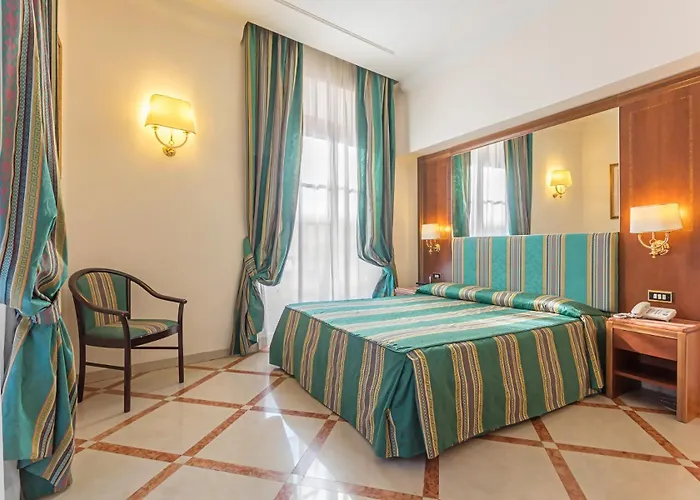 ラエリ シラクーサ ホテル