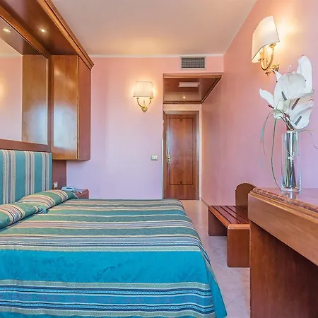 Raeli Siracusa Ξενοδοχείο 3*